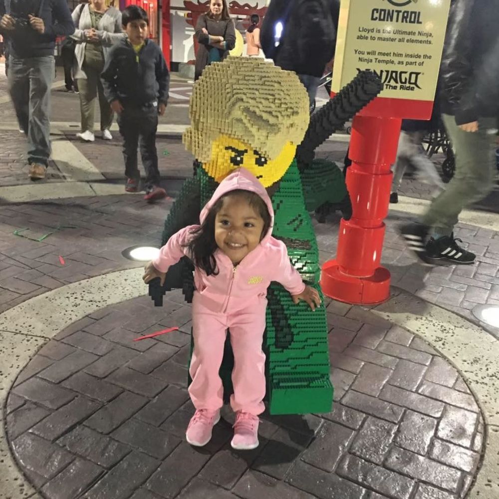 Meet your Posher, Ana